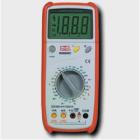 防表筆誤插裝置;數(shù)據(jù)保持,顯 示 器：最大顯示數(shù)1999，字高28mm,直流電壓;交流電壓;直流電流;交流電流;電阻;電容,頻率;溫度,帶蜂鳴器通斷測(cè)試;二極管測(cè)試;晶體管hFE測(cè)試. 
