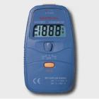 分 辨 率：1℃,1℉;攝 氏 度：-50～-40℃±6℃，-39～-20℃±5℃;-19～0℃±3℃，0～500℃±0.75%;501～750℃±1%
華 氏 度:：-58～-4℉±7℉，-3～-32℉±4℉;32～932℉±2℉，933～1382℉±1℉.

