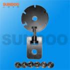 SJJ-99實(shí)驗(yàn)夾具 ,適用范圍：螺釘?shù)葮?biāo)準(zhǔn)件的抗拉強(qiáng)度測試。
 最大負(fù)荷：200000N

 
