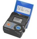 MI2127 精密接地電阻測試儀,采用傳統(tǒng)的打地樁方式來測量接地電阻，可用二、三、四線法，可測量土壤電阻率。接地電阻（四線方法）范圍 0-19.99K Ω ,土壤電阻率范圍：0-1999K Ω M 
 