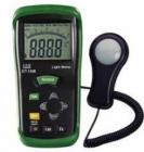 數(shù)字照度計DT-1308 測量范圍:40，400，4000，40000,300000LUX ;精確度:±(3.5%讀數(shù)＋20個數(shù)字) (＜40,000lux) ;精確度:±(4.0%讀數(shù)+20個數(shù)字)(＞40,000lux)