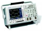 數(shù)字熒光示波器 TDS3054B  帶寬：500MHz；通道：4；取樣速率：5GS/s；記錄長(zhǎng)度：10K樣點(diǎn)；全VGA 彩色LCD；25 種自動(dòng)測(cè)量功能；標(biāo)準(zhǔn)配備FFT
