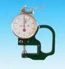 HG-1030B  測(cè)厚儀主要用于測(cè)量紙張、皮革、橡膠、織物及各種金屬板材、塑料板等的厚度。測(cè)量范圍:0-10,分度值:0.01,測(cè)量深度:30,測(cè)厚規(guī)的測(cè)力可根據(jù)用戶要求特殊制作。
