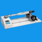 功能：
ANJ扭矩扳手檢定儀是檢定扭矩扳子、據(jù)矩起子的專用設(shè)備，主要用于檢測(cè)各種
定力式扭力板手，數(shù)顯式扭力板手、預(yù)置式扭力板手、扭力起子、螺絲刀和各種涉及
擰緊力的儀器和產(chǎn)品。廣泛應(yīng)用于電氣制造、機(jī)械制造、汽車輕工和專業(yè)科研和檢測(cè)行業(yè)。
