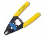 產(chǎn)品特點(diǎn)

· V形刃口提供了更寬的剝除光纖外護(hù)套的范圍（250μm至900μm）

· 可更換的精密刀片使剝除護(hù)套十分快捷

· 帶導(dǎo)角的孔使光纖更易插入

· 改進(jìn)后的復(fù)位彈簧使鉗柄開合自如

· 新設(shè)計的彩色標(biāo)尺使光纖和孔徑更易識別

